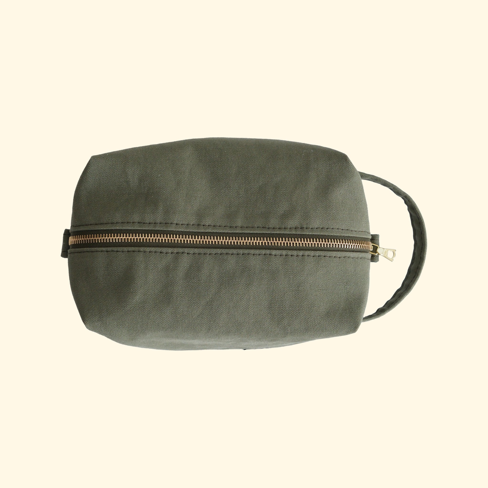 Canvas Dopp Kit No.1, olive, Ansicht von oben mit RIRI-Reissverschluss
