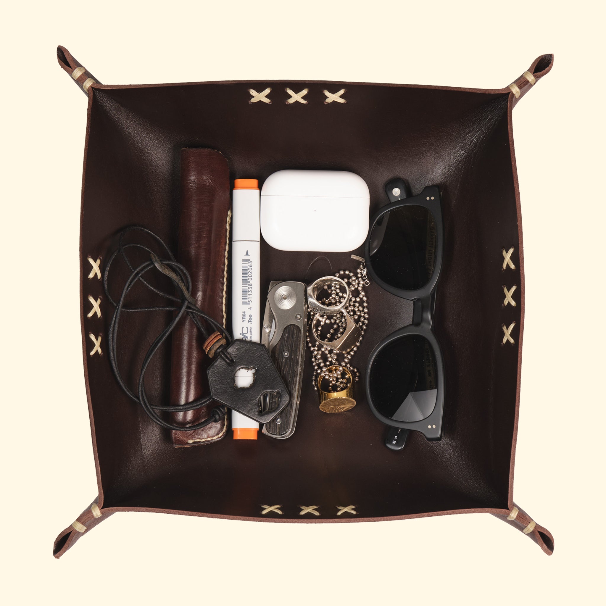 op leather tray, Dunkelbraun, Vorderseite
