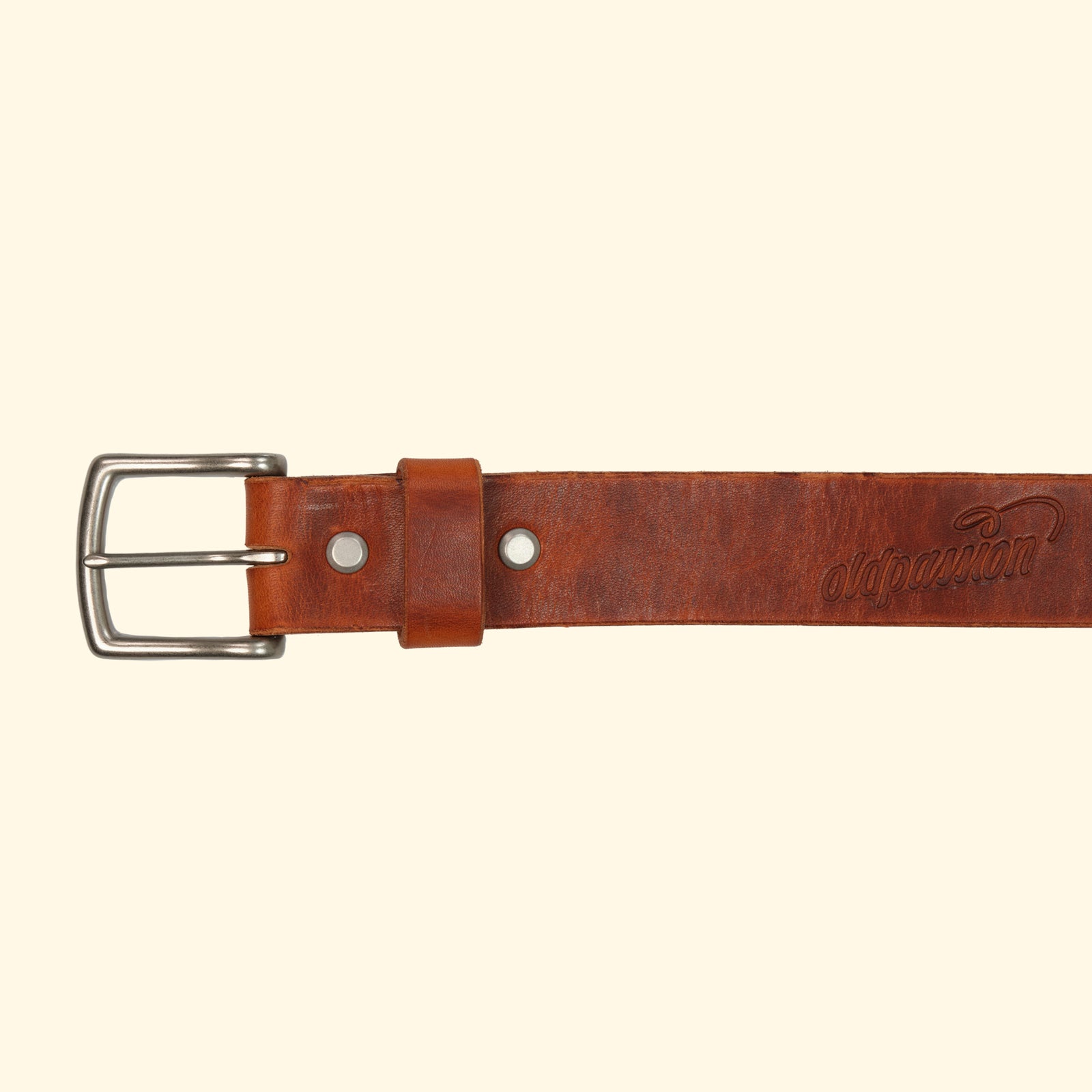 op-belt-langlebiger-Ledergürtel-auf-Mass-english-tan-silber-brass-schnallelseite-vorderseite