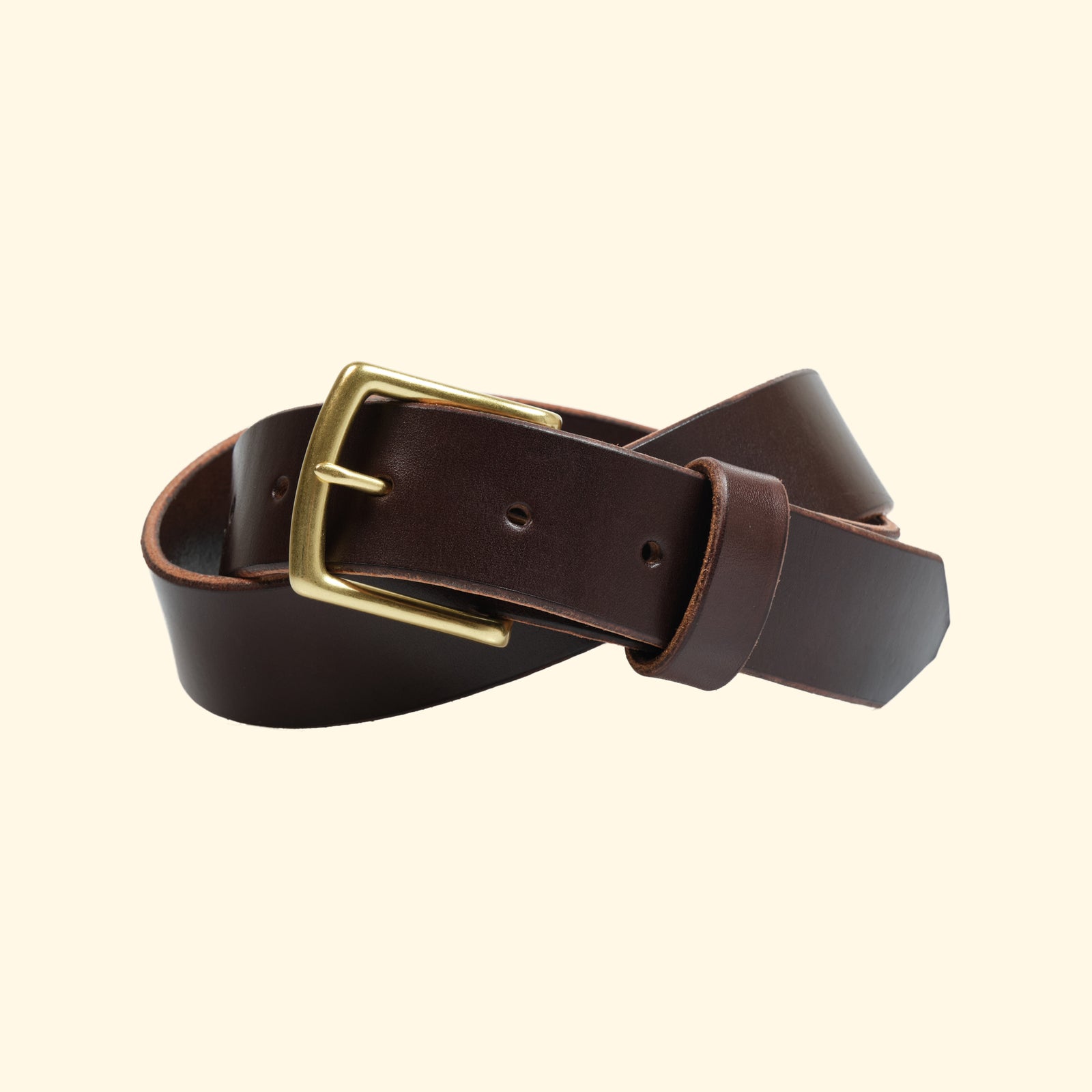 op-belt-langlebiger-Ledergürtel-auf-Mass-havanna-brown-schnalle-gold-brass-frontview