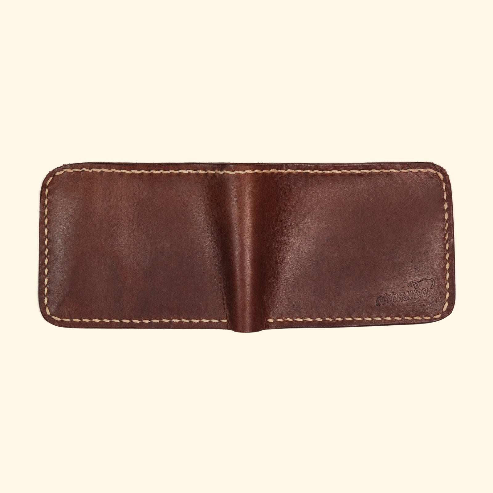 Bifold-Wallet-Leder-Portemonnaie-handgemacht-dunkelbraun-oldpassion-from-prison-with-love-rueckseite-geoeffnet