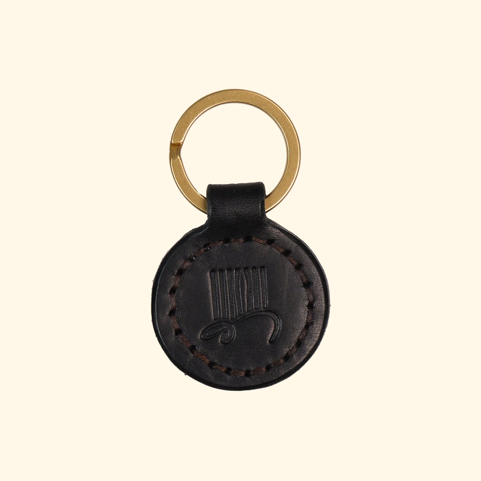 Keychain-Token-Runder-Schlüsselanhänger-aus-echtem-Leder-schwarz-brass-ring-rueckseite-oldpassion-from-prison-with-love