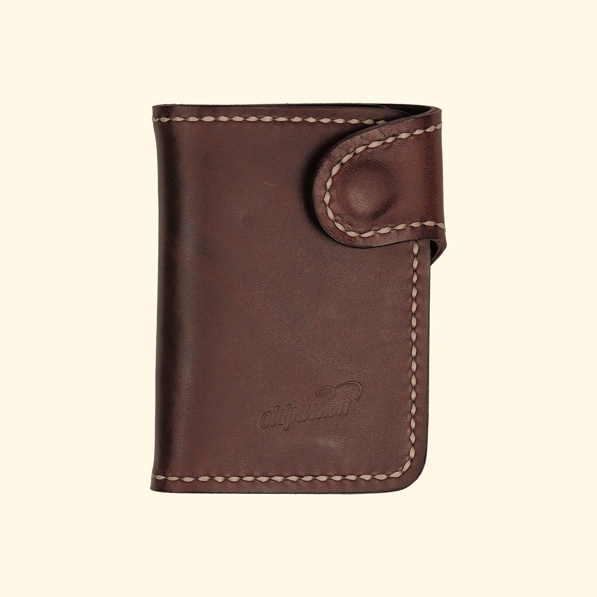 Oldpassion Snap Wallet aus dunkelbraunem Leder mit rohweissem Faden, Vorderansicht