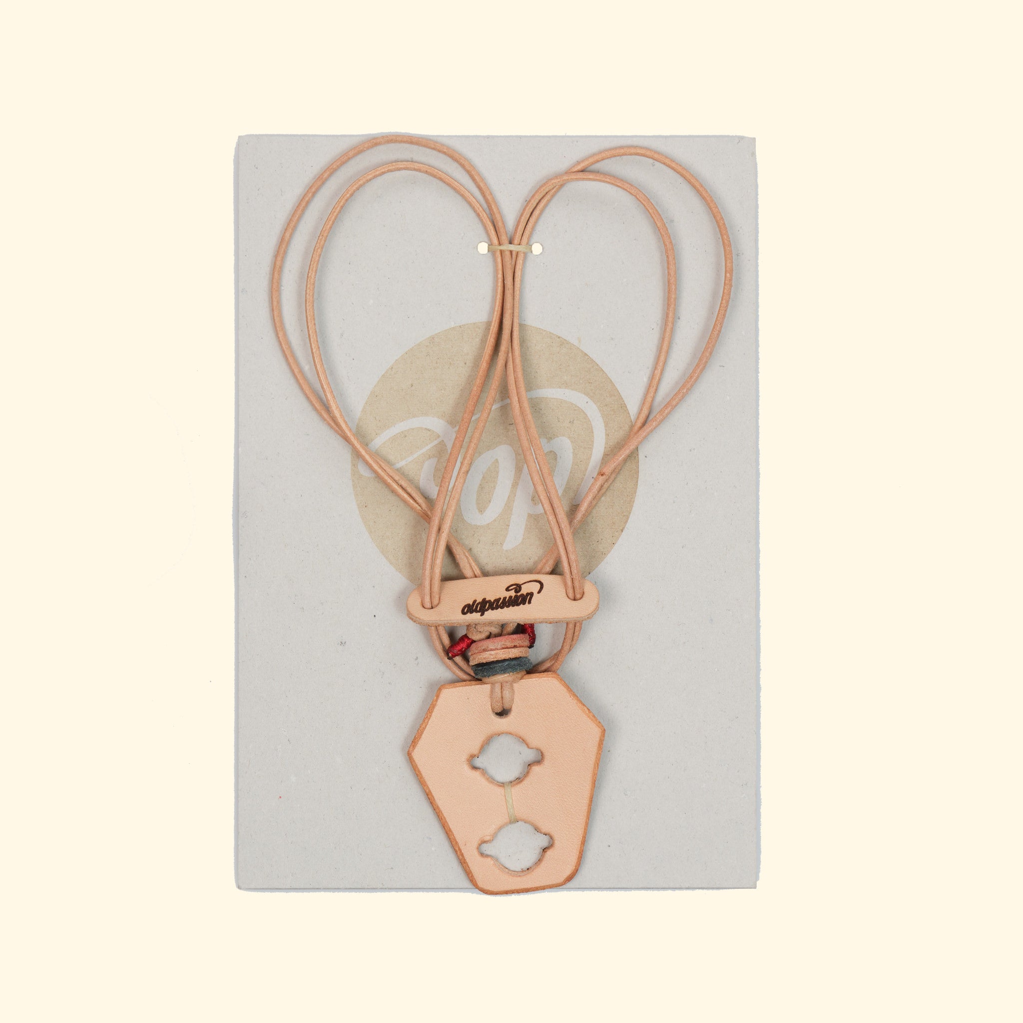 Spec Holder Echtleder-Brillenkette in Naturleder, verpackt – oldpassion