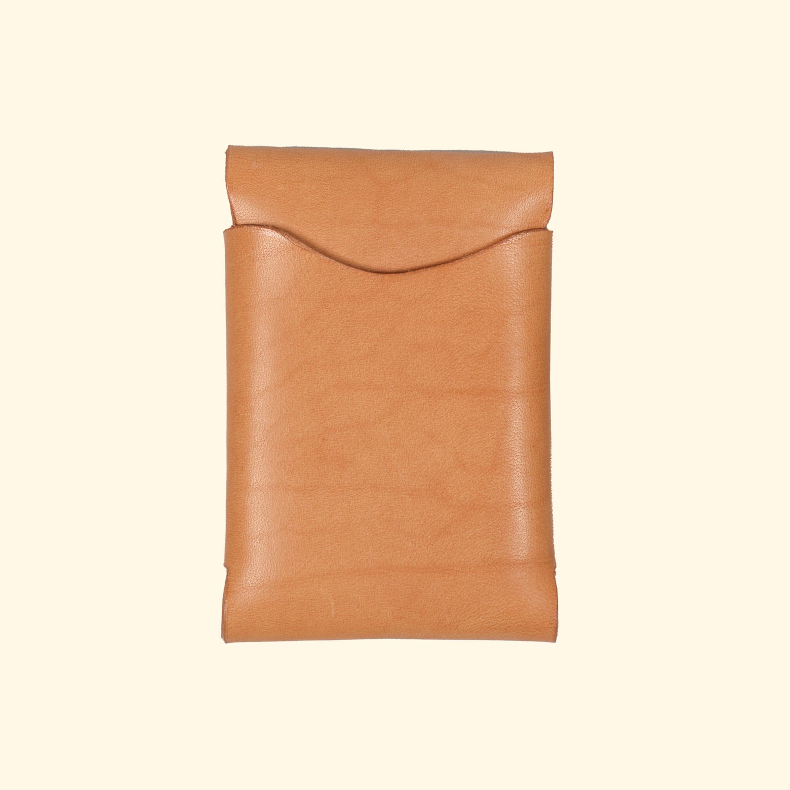 oldpassion Origami Wallet in Nature Farbe, Vorderansicht, nahtloses Design aus pflanzlich gegerbtem Leder"