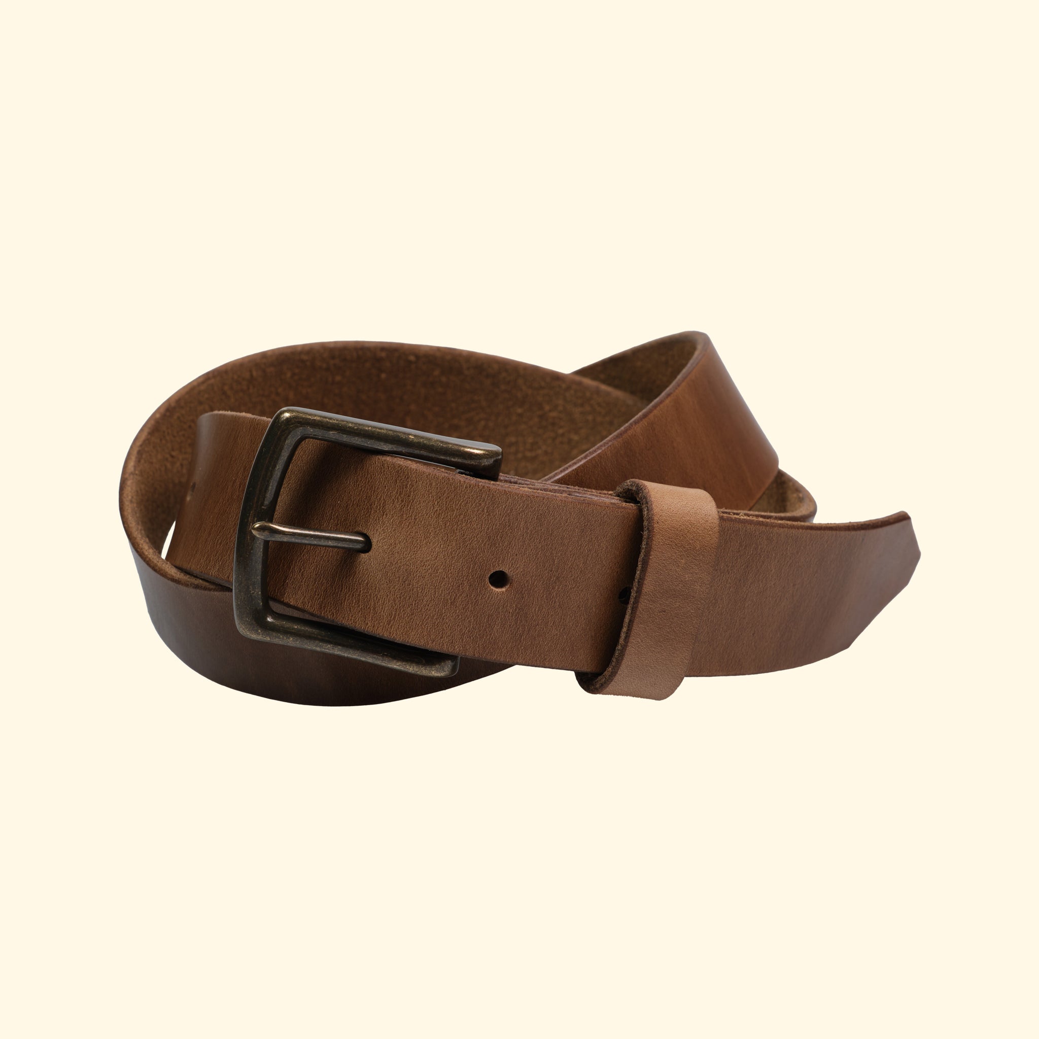 op belt Ledergürtel aus Horween Chromexcel Natural mit antiker Schnalle, Frontansicht – oldpassion