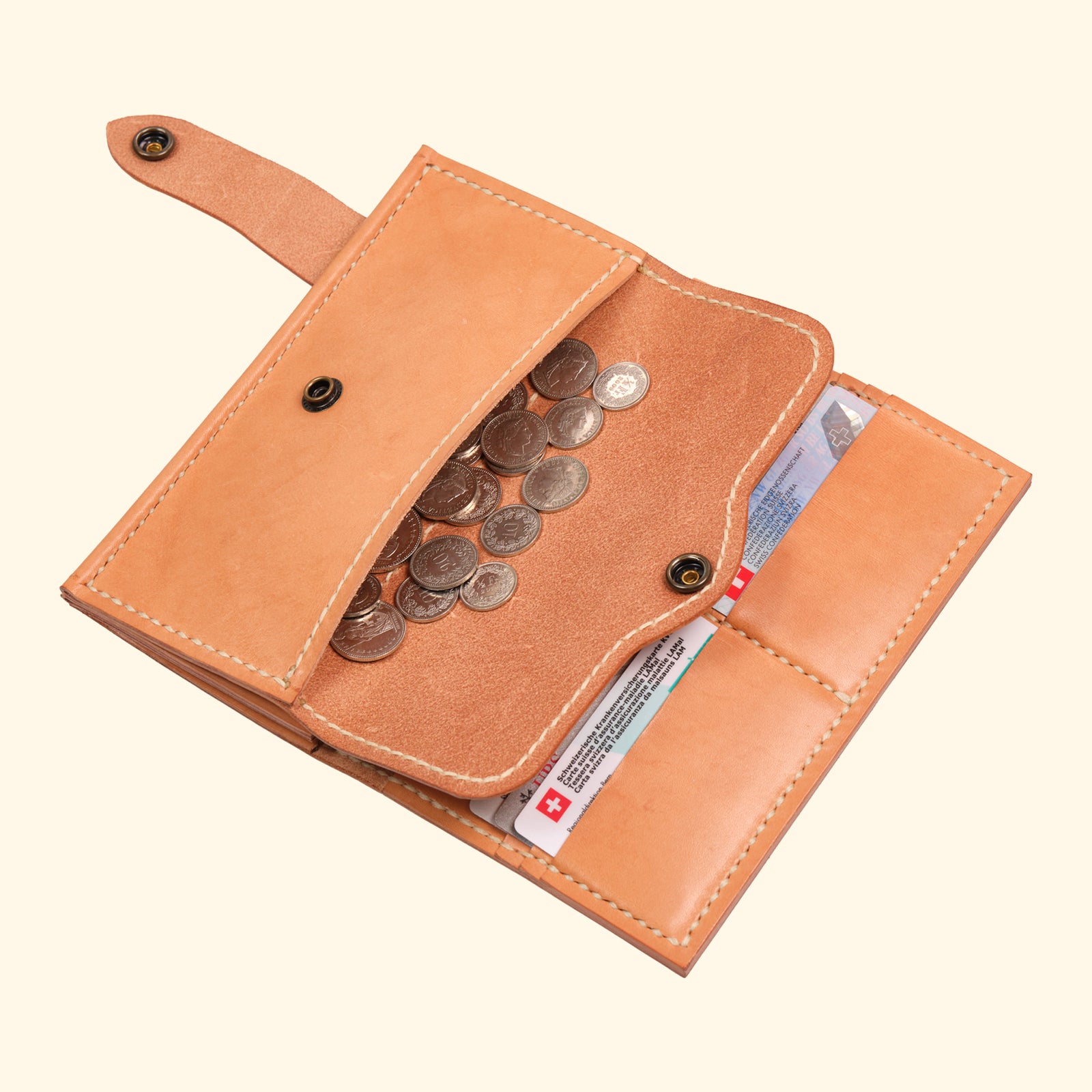 Long-Wallet-Maximum-Style-hangefertigtes-Leder-Portemonnaie-nature-vorderseite-geoeffnet-muenzfach-bargeld-kreditkarten-oldpassion-from-prison-with-love