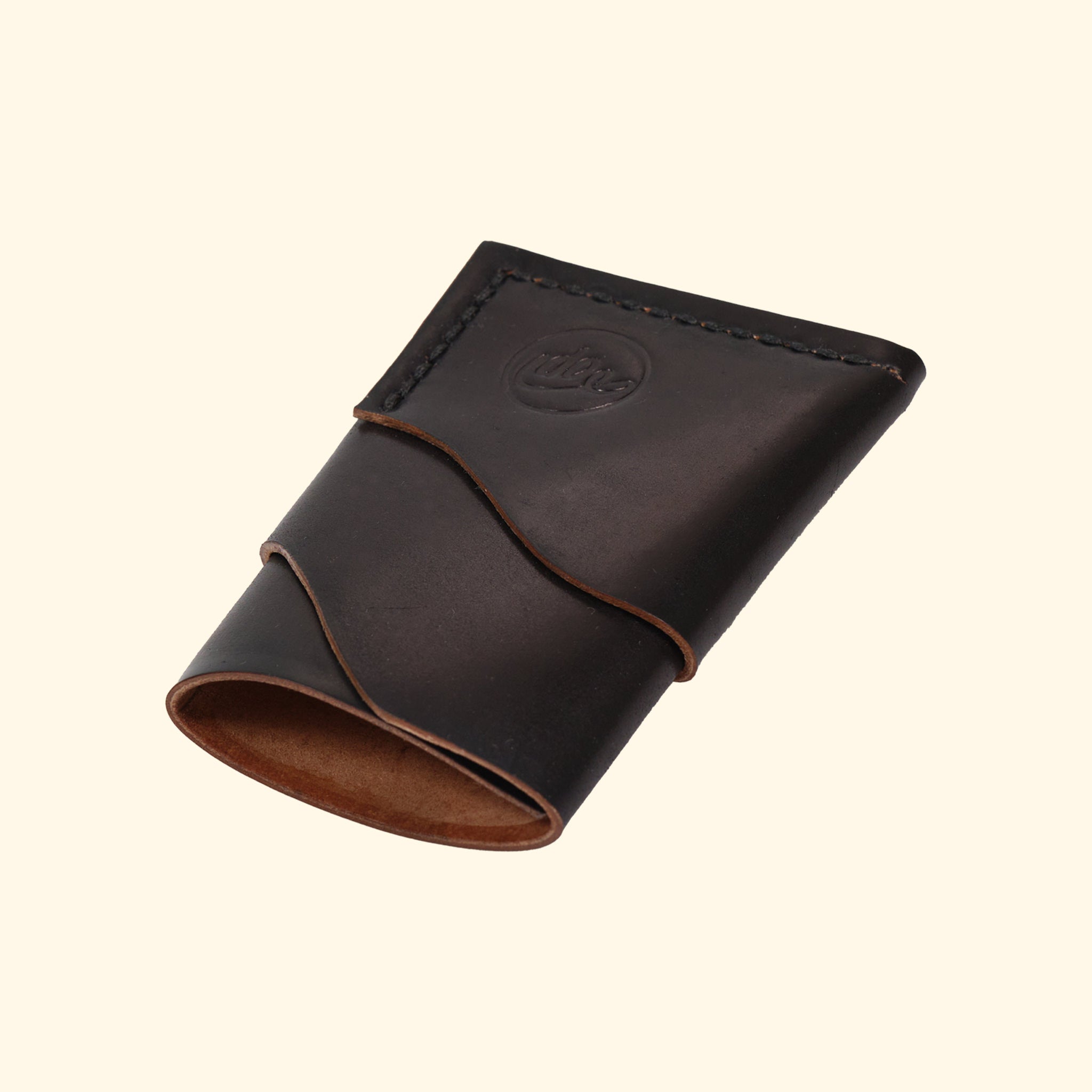 Shell Cordovan bur(r)ito, Cordovan Black, Vorderseite