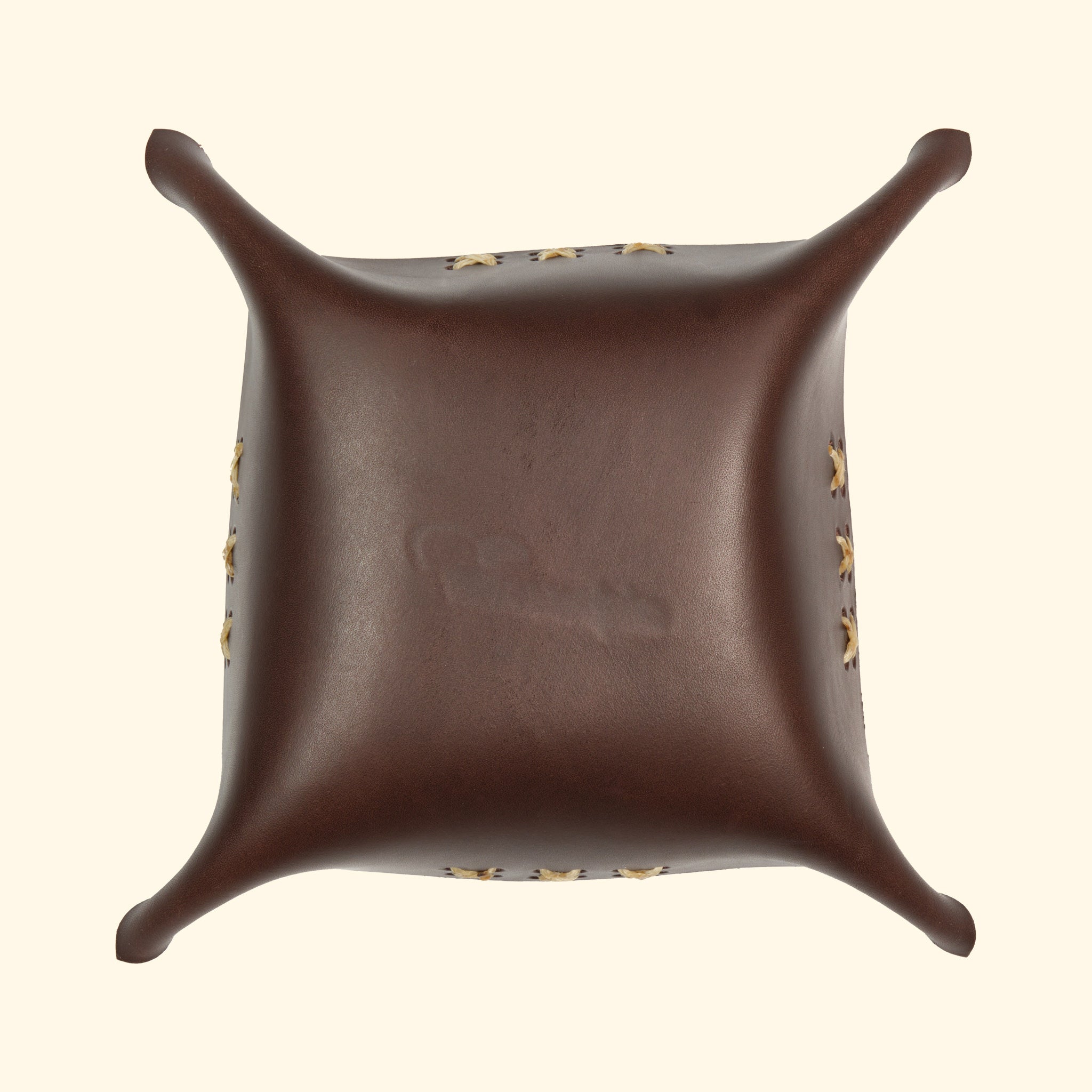 op leather tray, Dunkelbraun, Rückseite